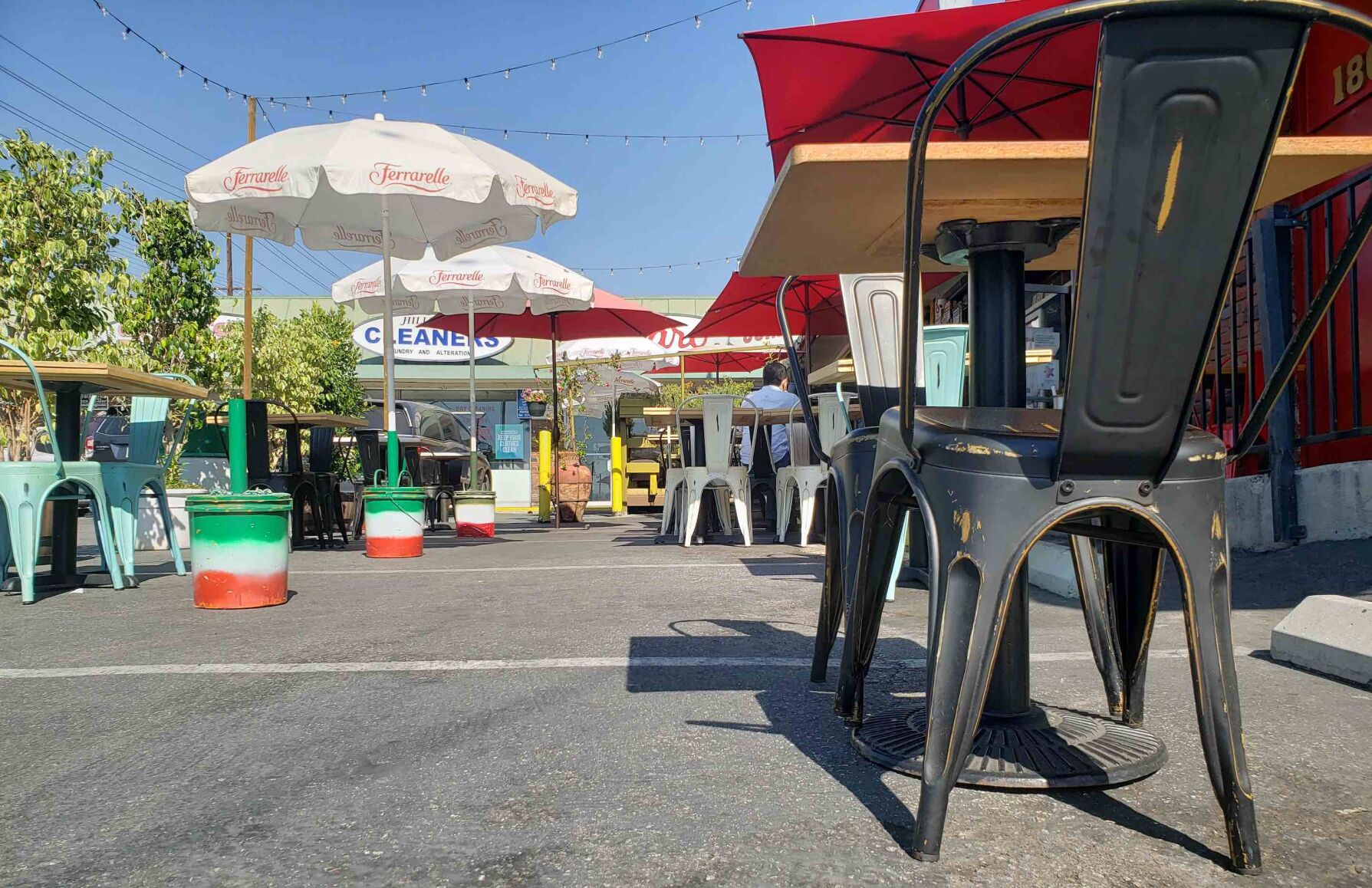 Outdoor seating by La Pergoletta